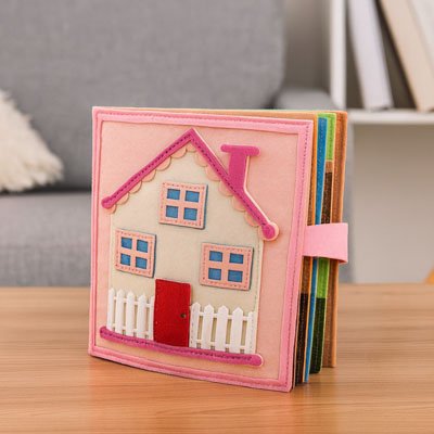 Livre bebe en tissus maison