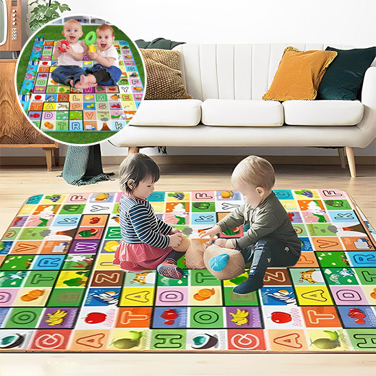 tapis d eveil multicouleurs 2 bebes jouent